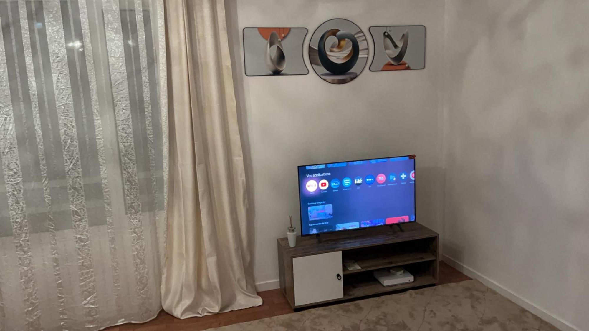 Appartement 2 Chambres Et Salon Proche Paris セーヴル エクステリア 写真